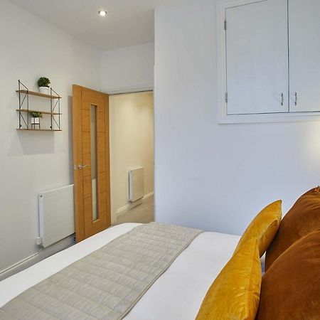 Host & Stay - Apartment One, Hudsons Yard House Whitby Esterno foto